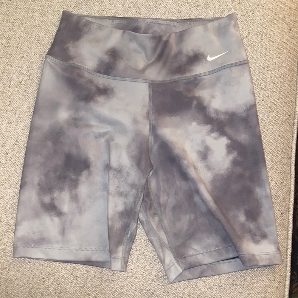 Nike biker short- S